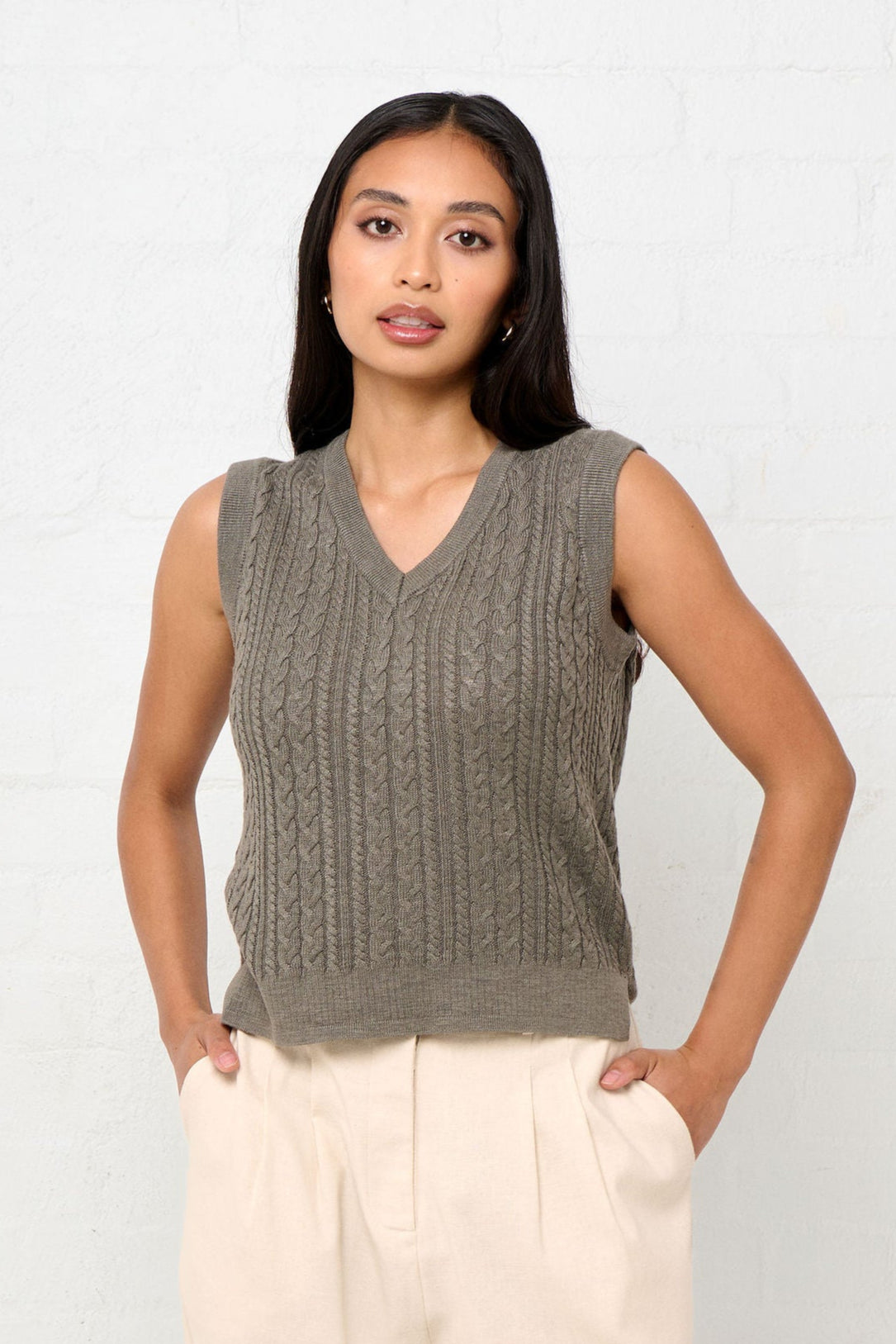 GEORGIA CABLE KNIT VEST